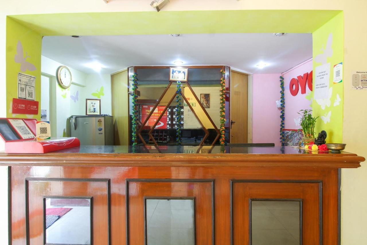 Hotel O Luxury Villas Near Begumpet Airport Hyderabad Eksteriør billede